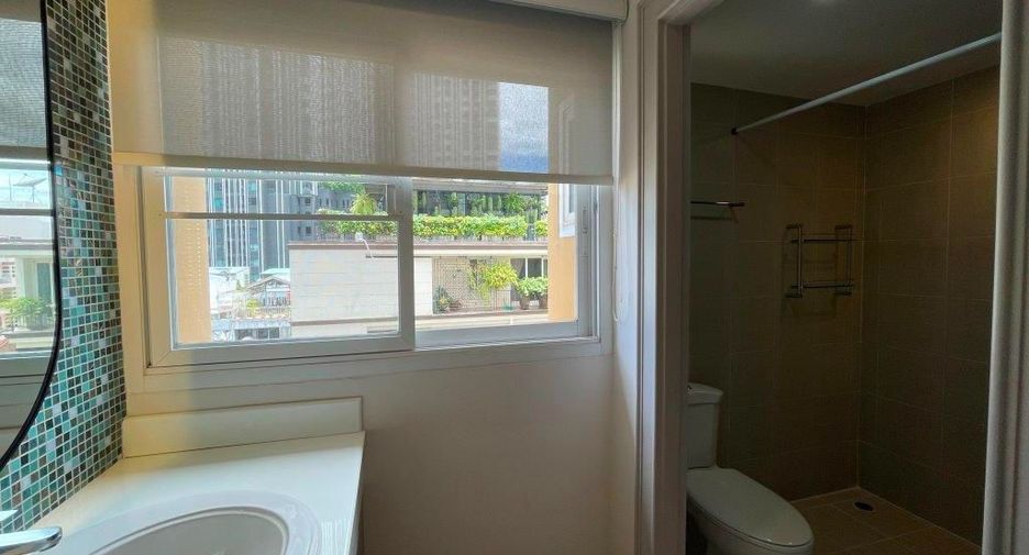 For rent 2 ベッドルーム apartment in Pathum Wan, Bangkok