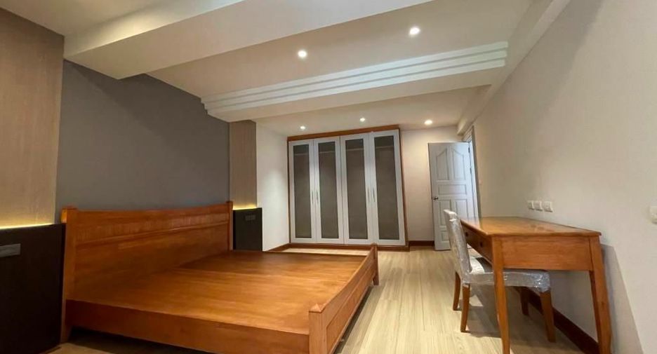 For rent 2 ベッドルーム apartment in Pathum Wan, Bangkok
