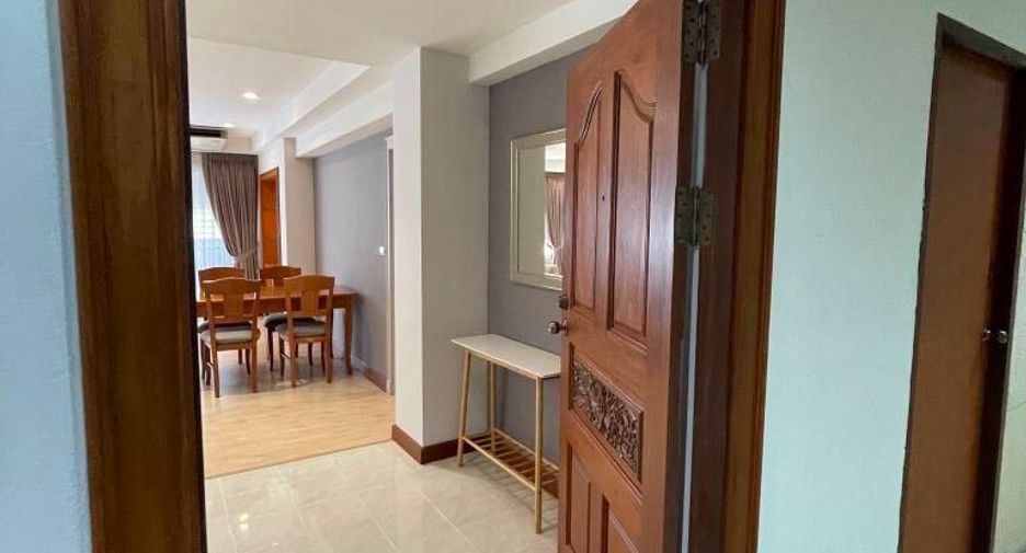For rent 2 ベッドルーム apartment in Pathum Wan, Bangkok