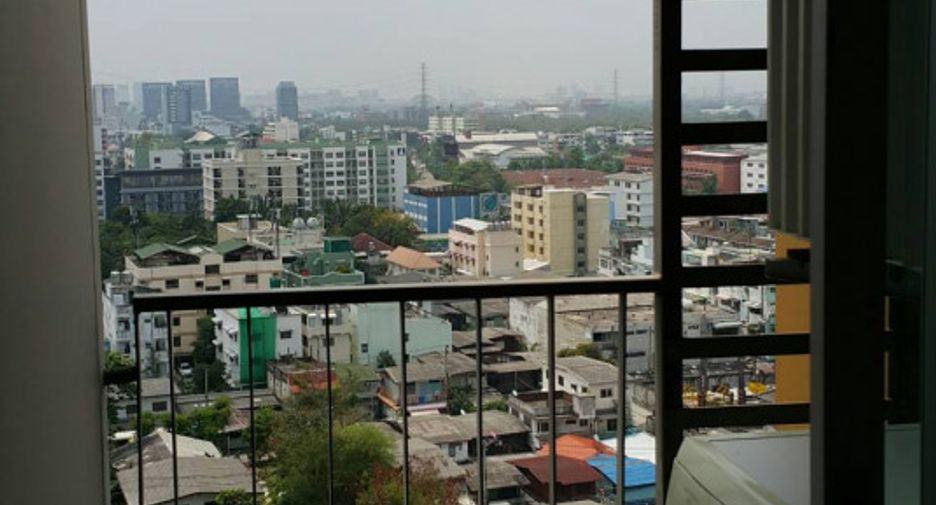 For sale 1 Beds condo in Huai Khwang, Bangkok