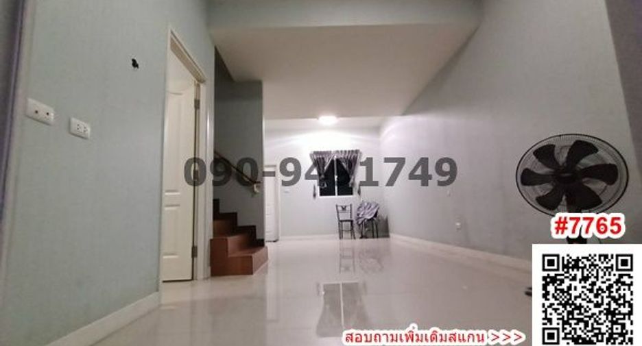 For rent 4 bedrooms townhouse in Krathum Baen, Samut Sakhon