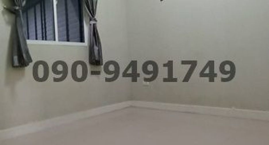 For rent 4 bedrooms townhouse in Krathum Baen, Samut Sakhon