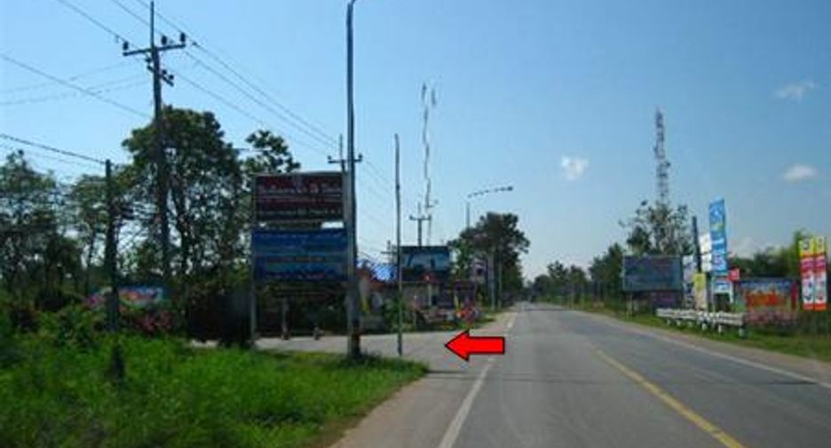 Продажа торговое помещение в Tha Yang, Пхетбури