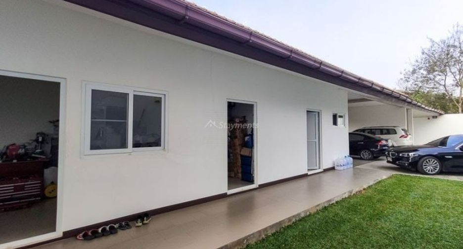 Villa en alquiler y en venta de 4 habitaciones en Mae Rim, Chiang Mai