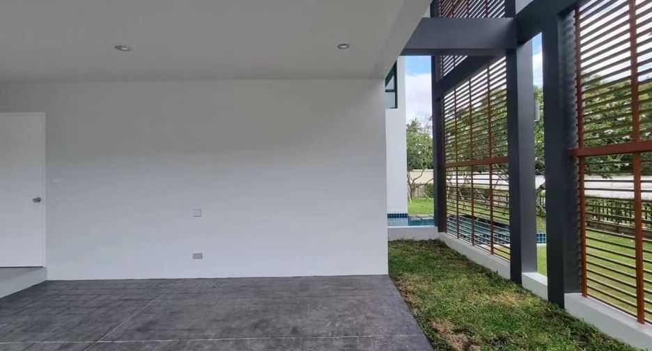 À vendre 4 chambres maison à Sattahip, Chonburi