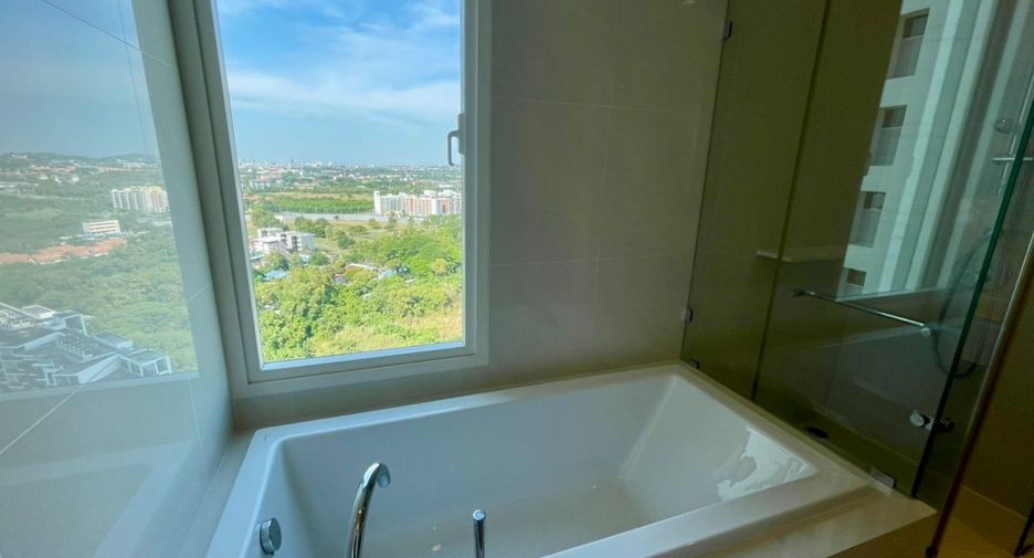 Condo en alquiler de 2 habitaciones en Bang Lamung, Chonburi