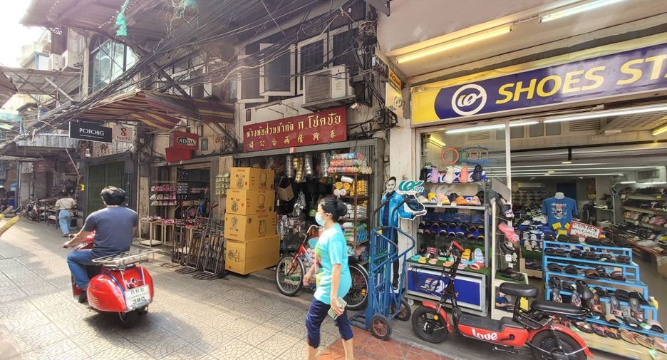 For sale 2 bed retail Space in Samphanthawong, Bangkok