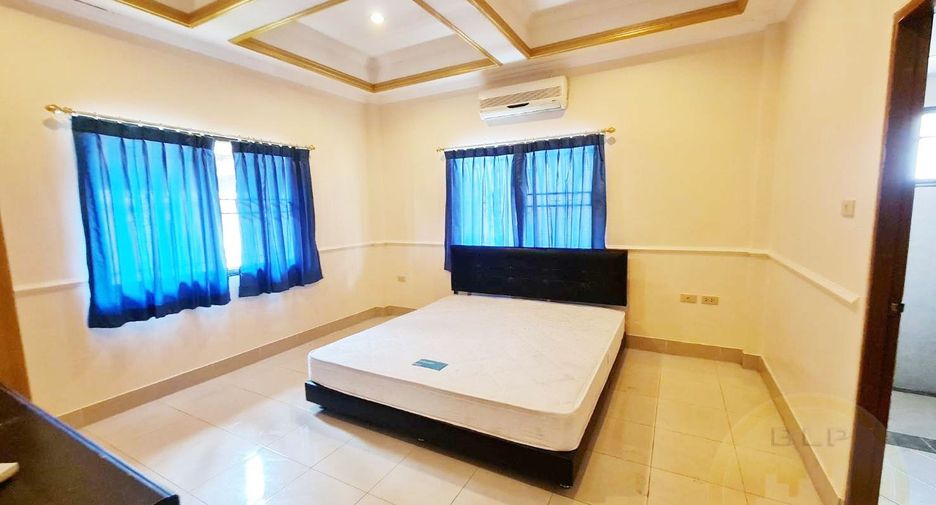 Casa en alquiler y en venta de 3 habitaciones en Bang Lamung, Chonburi