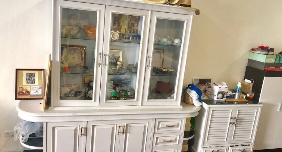 Продажа 3 спальни кондо в Щаттхана, Бангкок