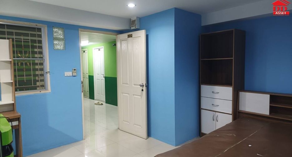 For sale 19 bed apartment in Mueang Nakhon Pathom, Nakhon Pathom