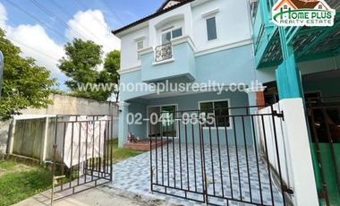 For sale 3 bedrooms townhouse in Khlong Sam Wa, Bangkok