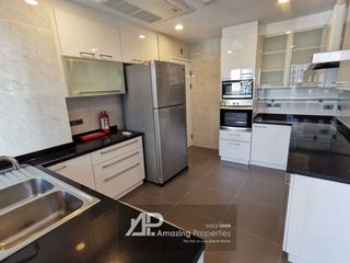 For rent 3 bed apartment in Khlong Toei, Bangkok