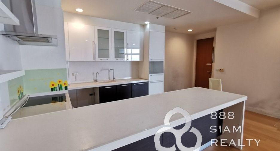 For sale 4 ベッドルーム condo in Bang Kho Laem, Bangkok