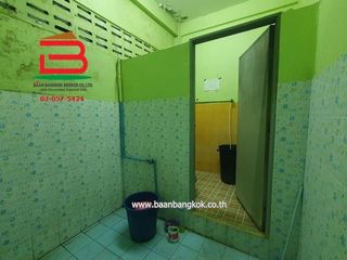 出售 8 卧室 商业空间 在 Chom Thong, 曼谷