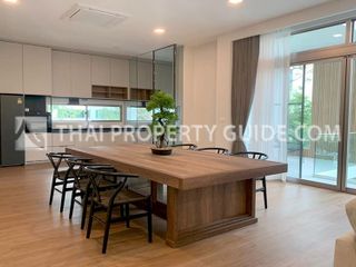 For rent and for sale 3 bed house in Saphan Sung, Bangkok