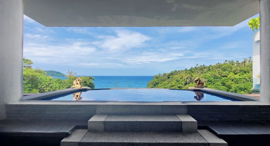 For sale 3 bedrooms condo in Mueang Phuket, Phuket