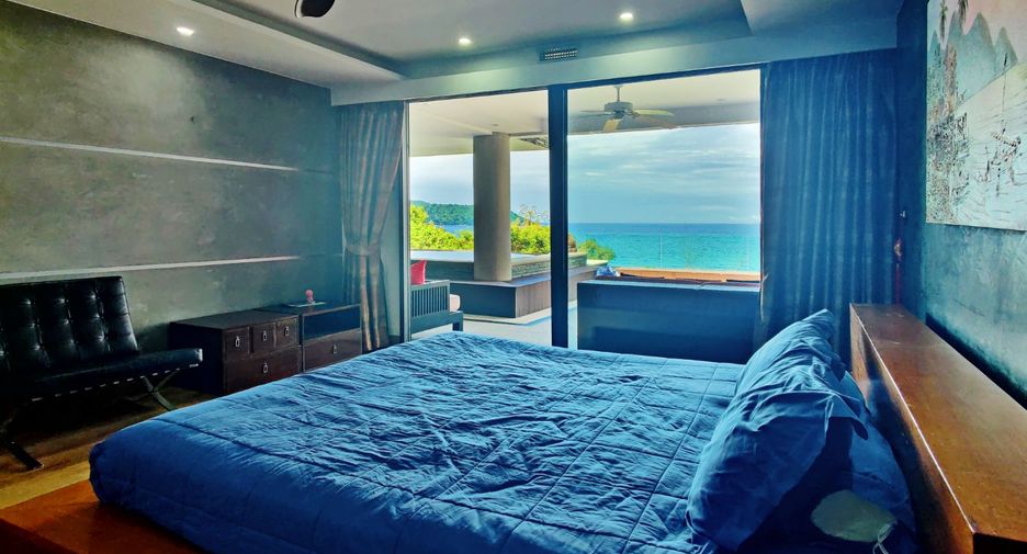 For sale 3 bedrooms condo in Mueang Phuket, Phuket