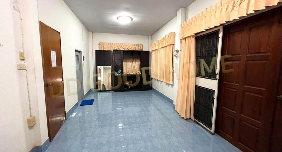 Haus zum Kauf mit 3 Zimmer in Mueang Phetchaburi, Phetchaburi