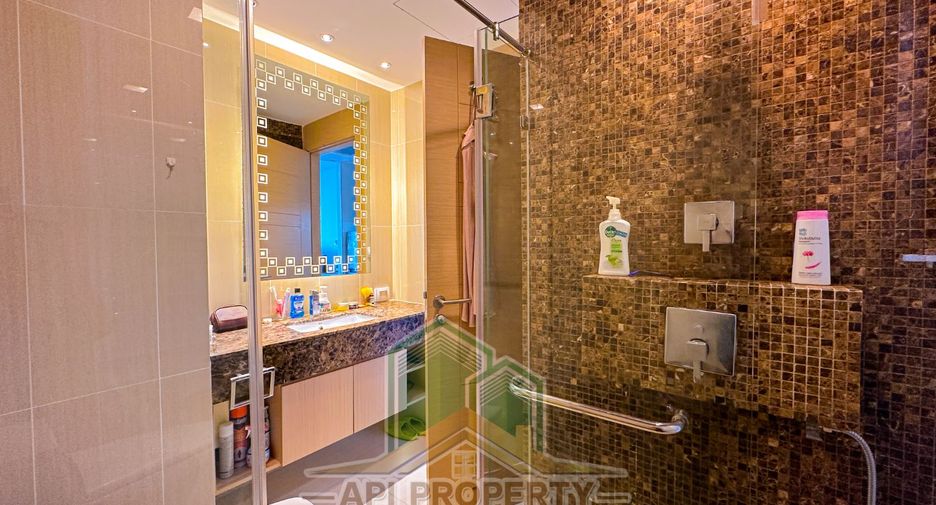 For sale 1 bed condo in Bang Lamung, Chonburi