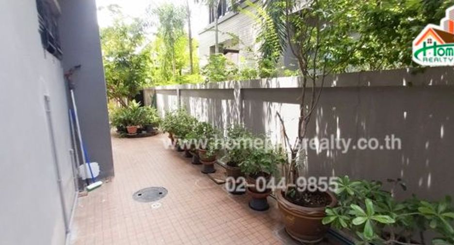 出售 3 卧室 独立屋 在 Mueang Nakhon Pathom, Nakhon Pathom