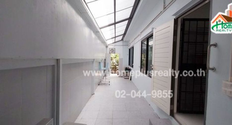 出售 3 卧室 独立屋 在 Mueang Nakhon Pathom, Nakhon Pathom