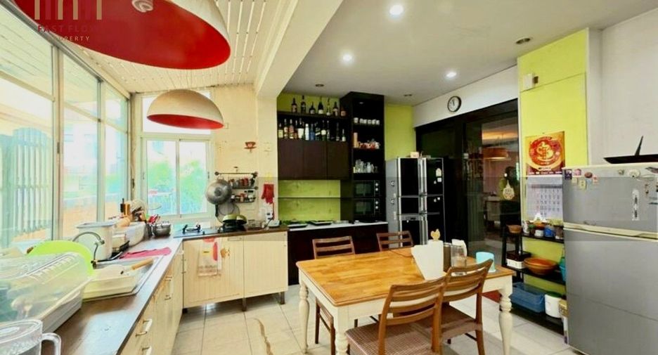 ขาย 4 ห้องนอน บ้านเดี่ยว ใน ปากเกร็ด, นนทบุรี
