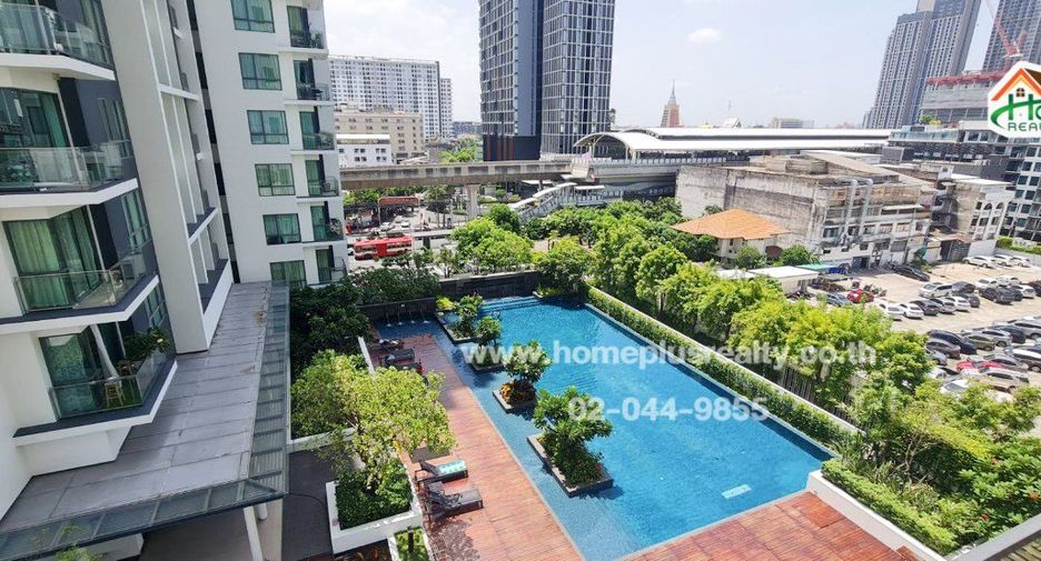 À vendre 2 chambres condo à Phra Khanong, Bangkok