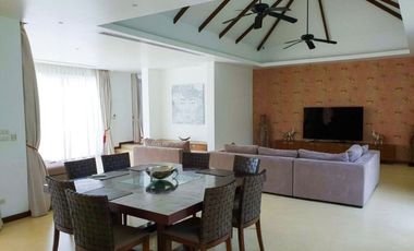 Villa en alquiler y en venta de 4 habitaciones en Thalang, Phuket