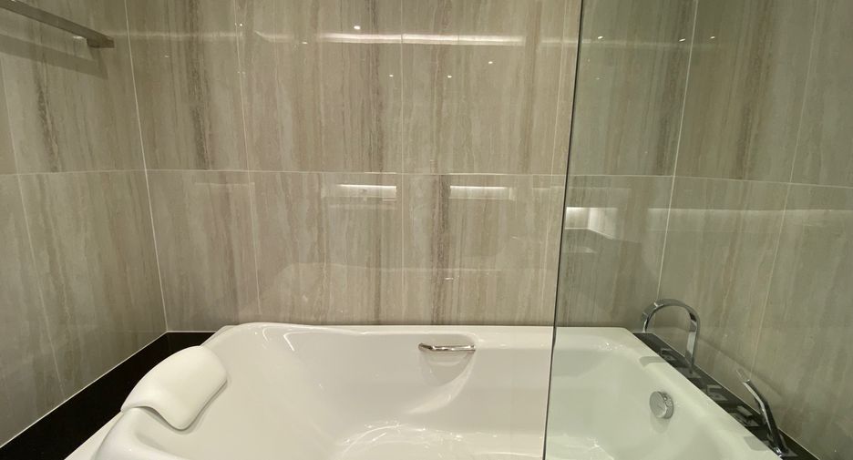 For rent 1 bed condo in Mueang Chiang Mai, Chiang Mai