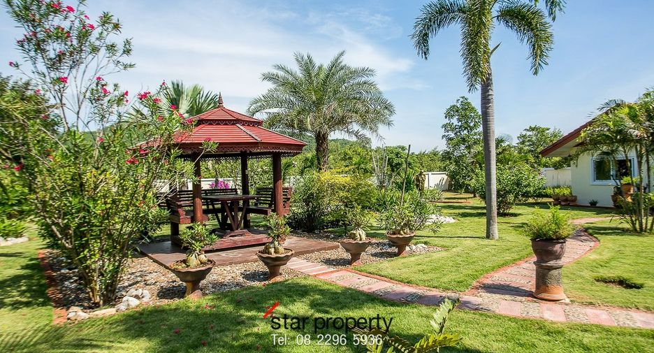 For sale 3 bedrooms villa in Sam Roi Yot, Prachuap Khiri Khan