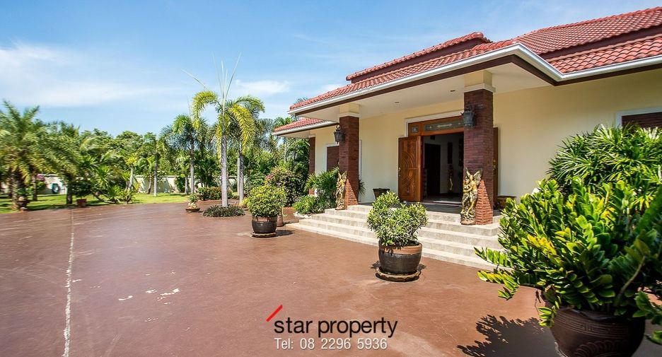 For sale 3 bedrooms villa in Sam Roi Yot, Prachuap Khiri Khan