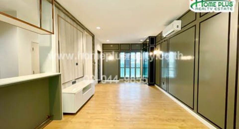 For sale 3 bedrooms house in Khan Na Yao, Bangkok