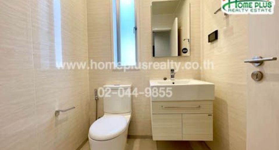 For sale 3 bedrooms house in Khan Na Yao, Bangkok