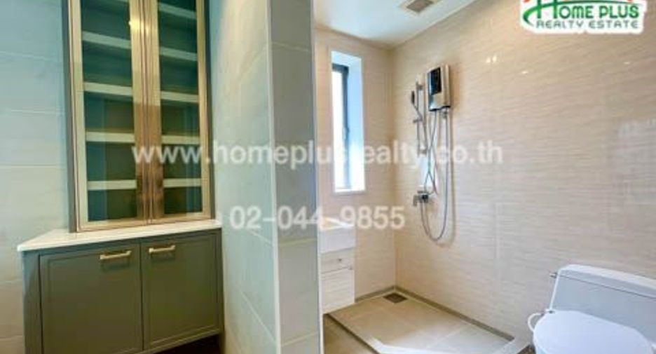 For sale 3 bedrooms house in Khan Na Yao, Bangkok