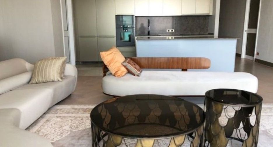 For rent 3 bed condo in Khlong San, Bangkok