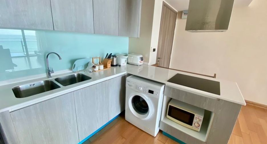 For rent 2 bedrooms condo in Si Racha, Chonburi
