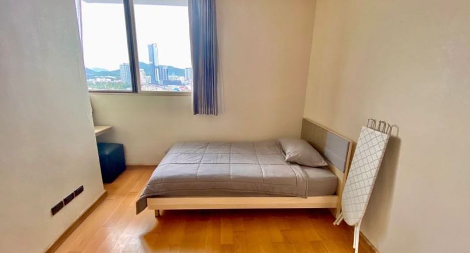 For rent 2 bedrooms condo in Si Racha, Chonburi