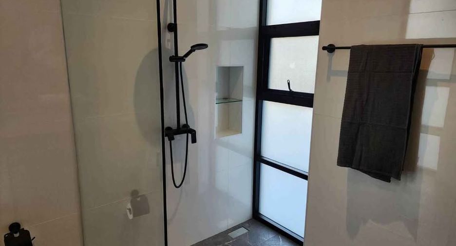 For rent and for sale 3 bedrooms villa in Hang Dong, Chiang Mai