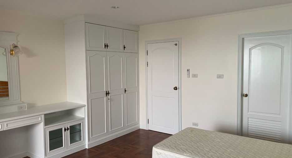 For sale 3 bedrooms condo in Cha Am, Phetchaburi