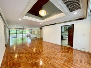 出租 4 卧室 公寓式住宅 在 Khlong Toei, 曼谷