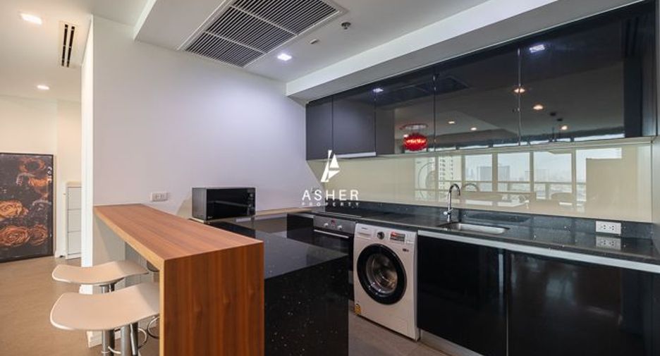 Condo en venta de 3 habitaciones en Sathon, Bangkok