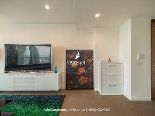 For sale 3 ベッドルーム condo in Sathon, Bangkok