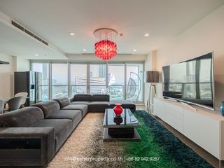 For sale 3 ベッドルーム condo in Sathon, Bangkok