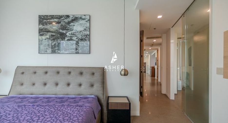 Condo en venta de 3 habitaciones en Sathon, Bangkok