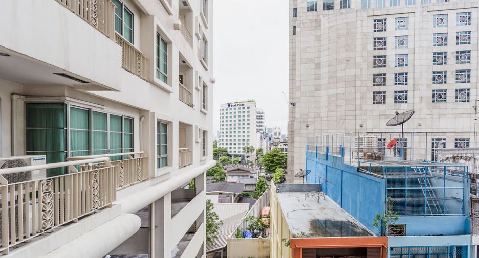 出租 和 出售 2 卧室 公寓 在 Khlong Toei, 曼谷