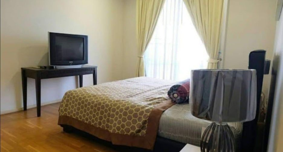 Condo en venta de 2 habitaciones en Huai Khwang, Bangkok