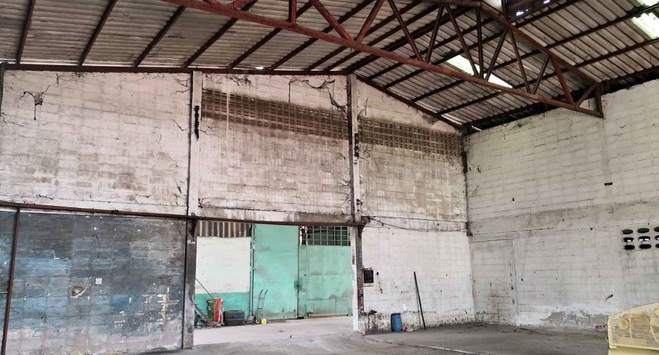 For rent 4 Beds warehouse in Krathum Baen, Samut Sakhon