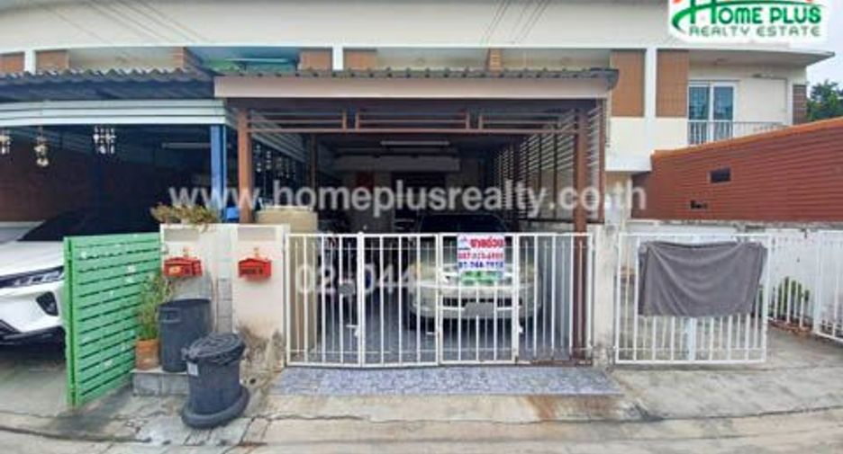 For sale 2 bedrooms townhouse in Lat Lum Kaeo, Pathum Thani