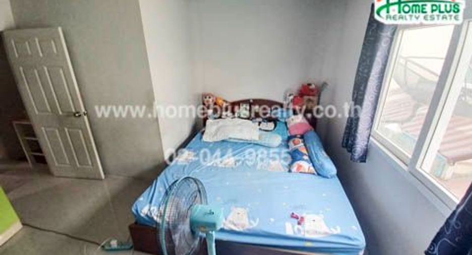 For sale 2 bedrooms townhouse in Lat Lum Kaeo, Pathum Thani
