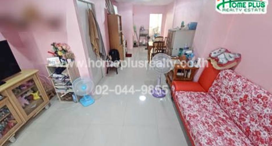 For sale 2 bedrooms townhouse in Lat Lum Kaeo, Pathum Thani